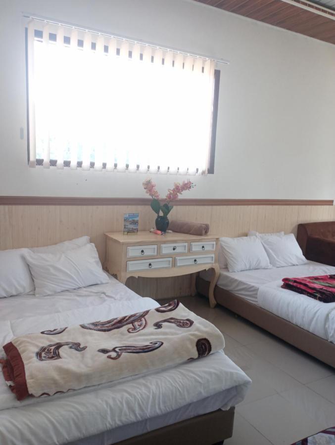 Villa Madinna Dieng Diyeng Ngoại thất bức ảnh